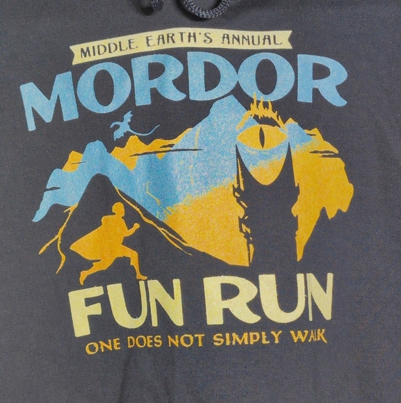 Gildan S Lord Of The Rings Mordor Fun Run Hoodie - Picture 2 of 6